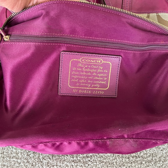 Coach Signature Patent and Canvas Purple and Tan Satchel Shoulder Purse. - Picture 8 of 9